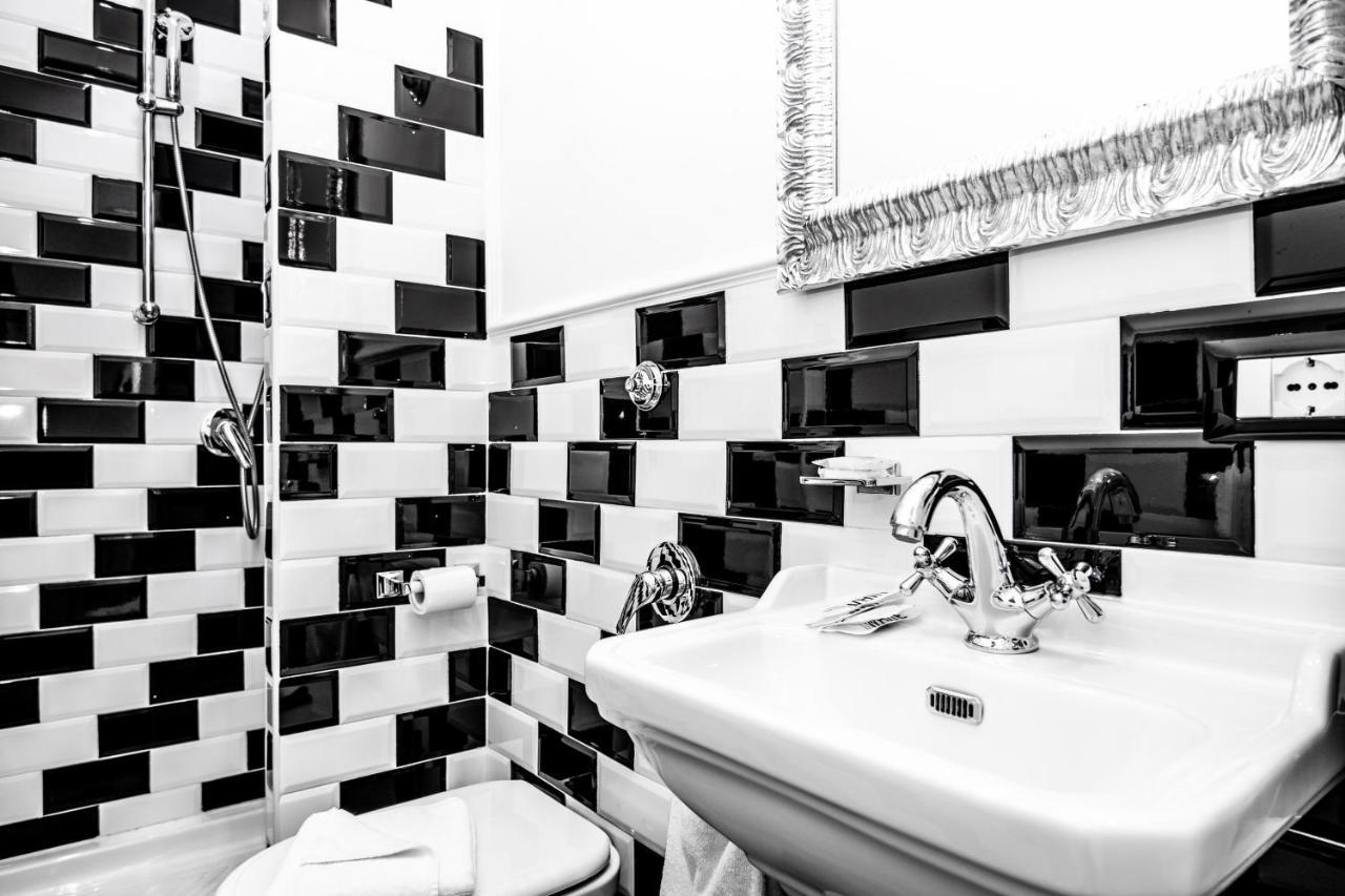 Chambre Double ou Lits Jumeaux avec Vue