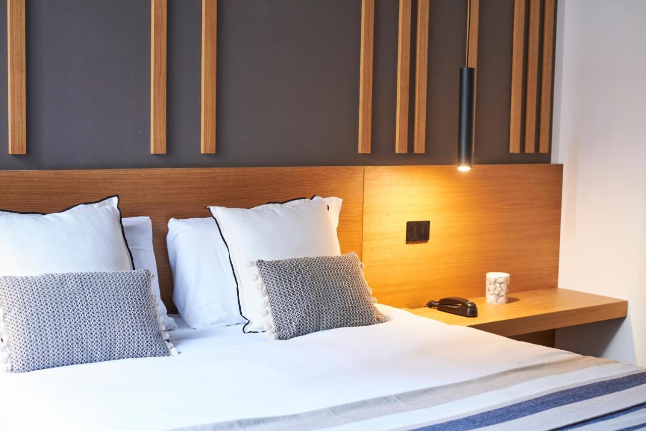 Double Room,1415490966:JPEG