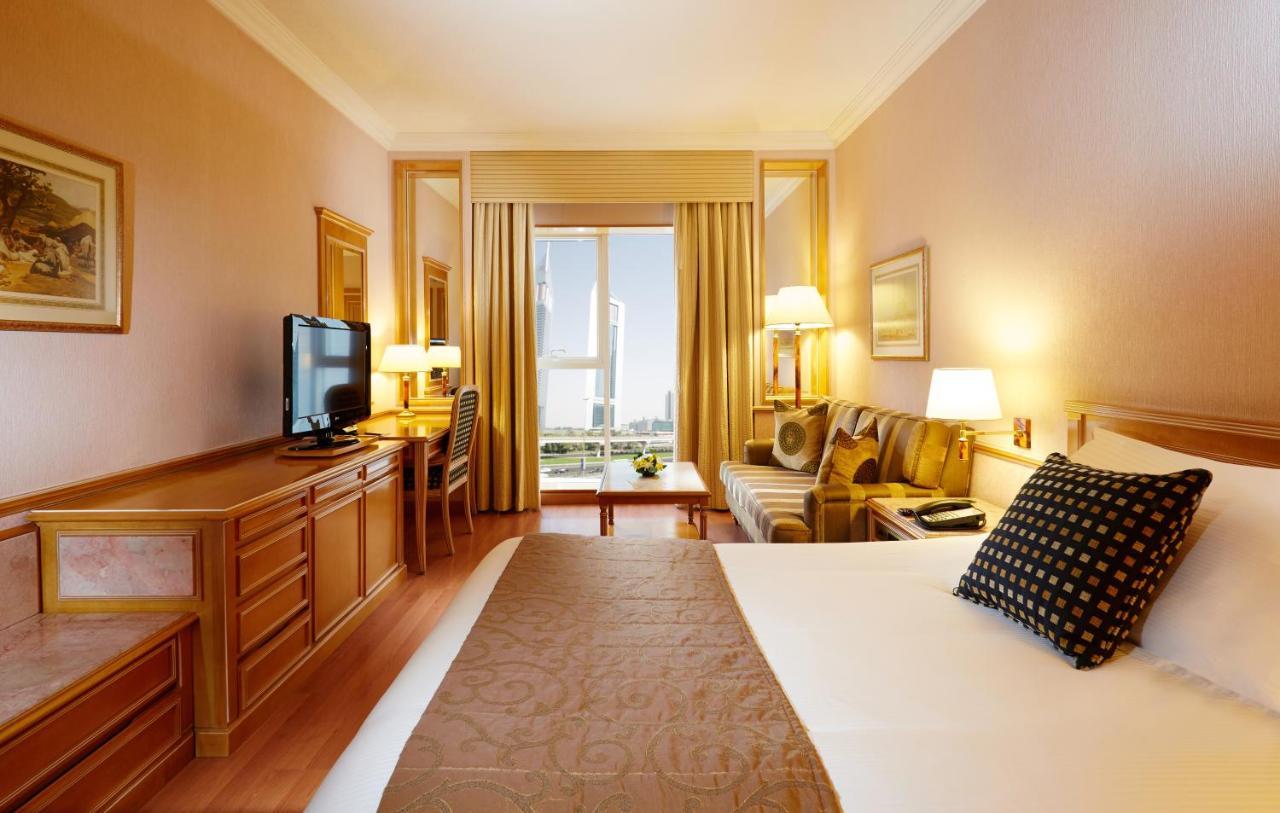 Suite Junior - Vue sur Sheikh Zayed Road