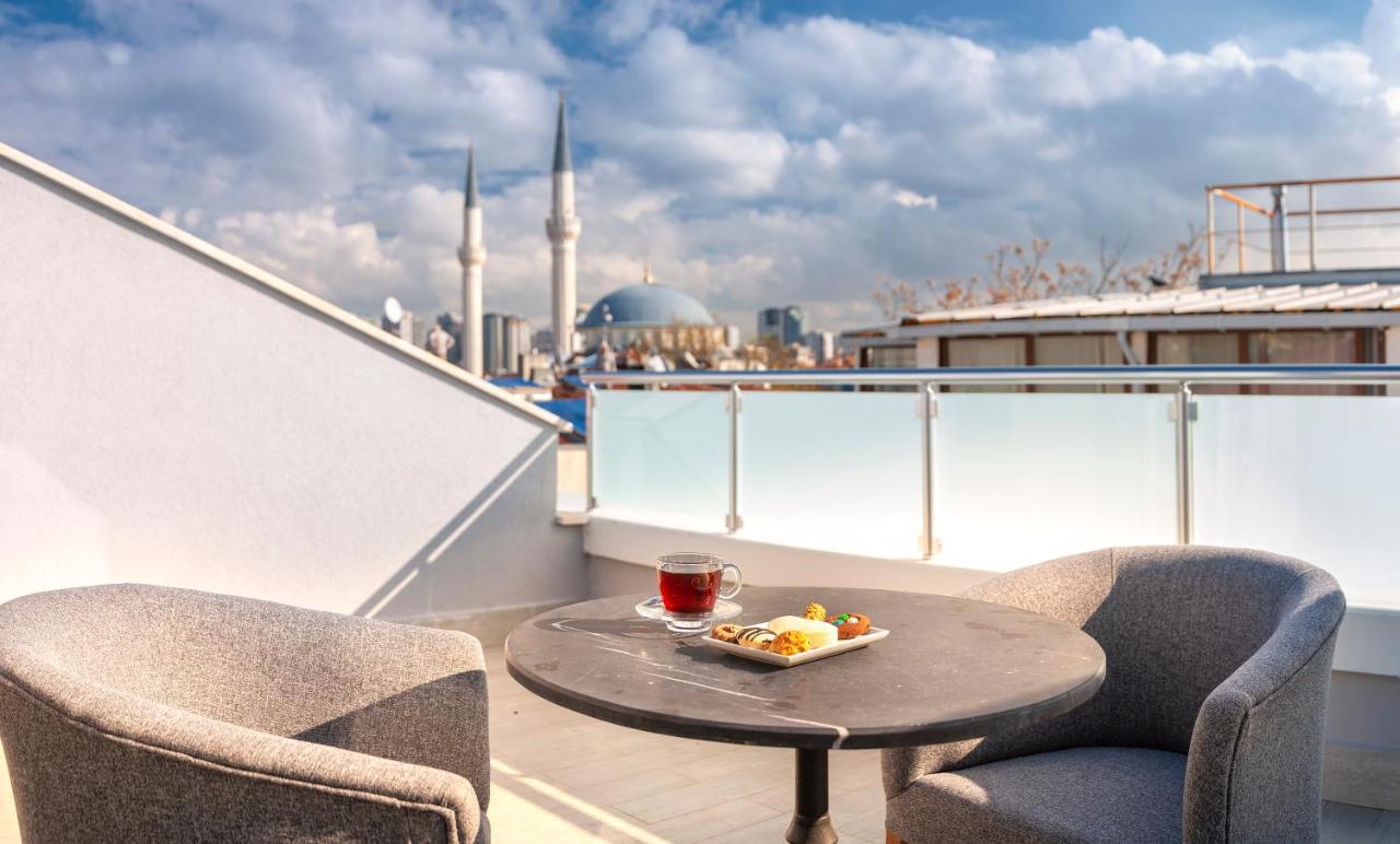 Chambre Triple avec Terrasse