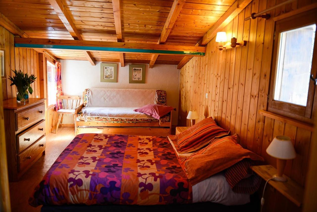 Chambre Familiale avec Salle de Bains