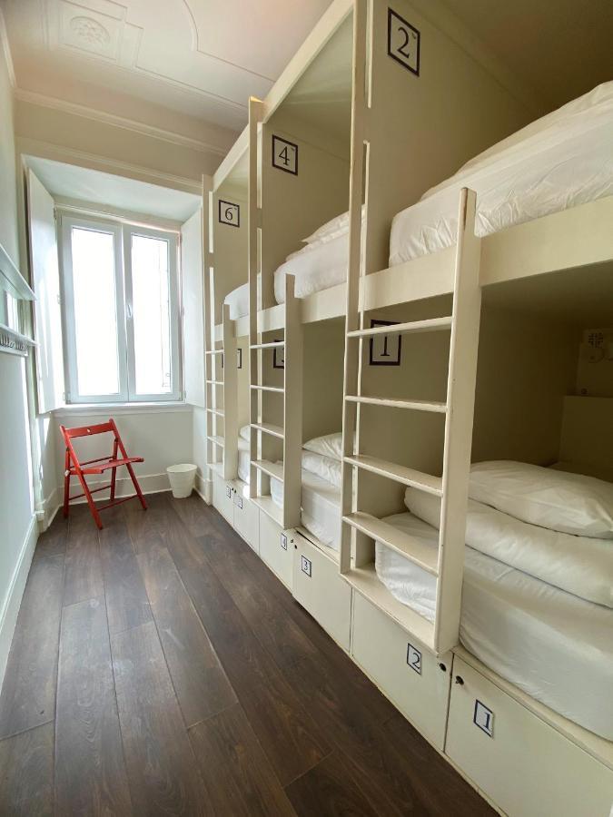 Bed 6-Bed Mixed Dormitory Room,1096309320:JPEG
