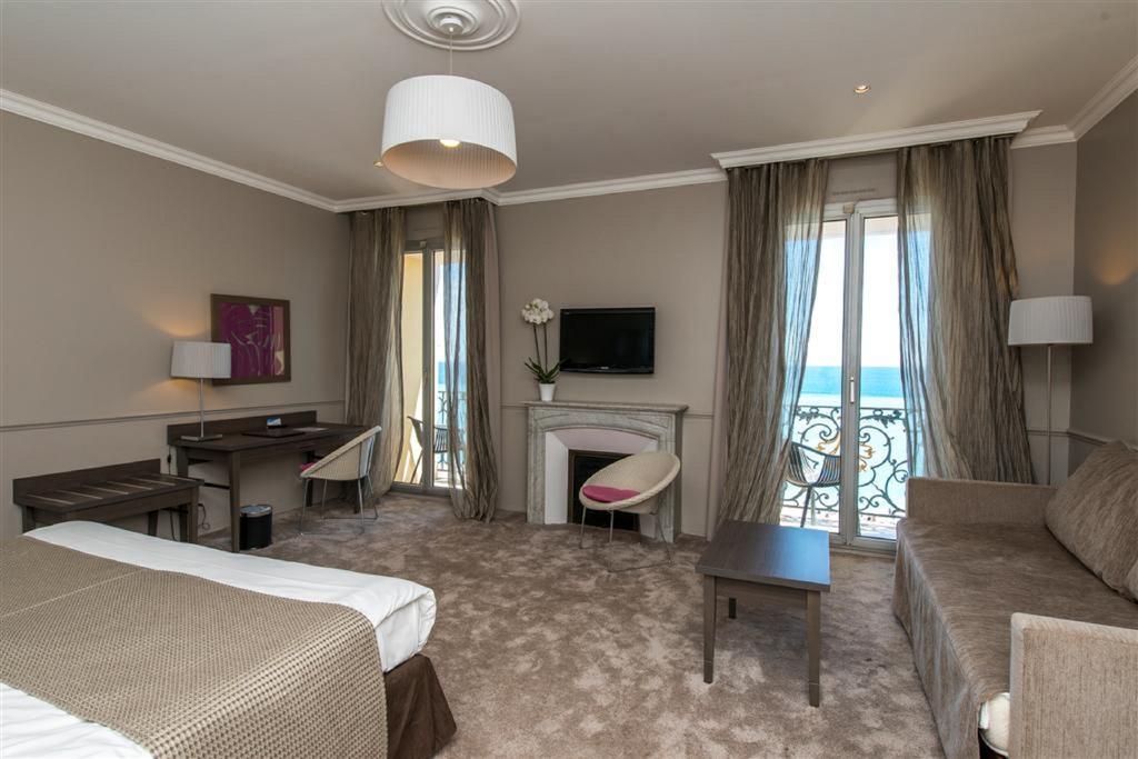 Chambre Double ou Lits Jumeaux Deluxe - Vue sur Mer