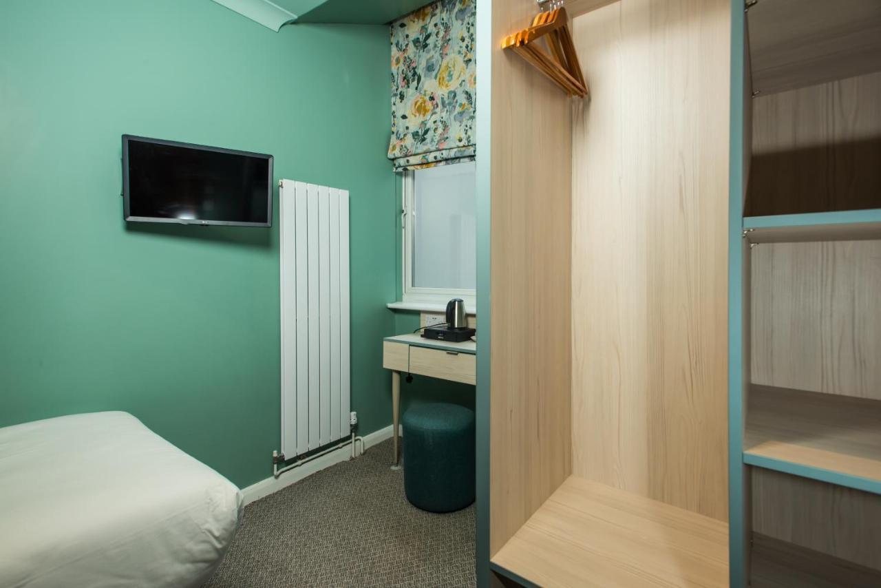 Deluxe Single Room,1104784419:JPEG