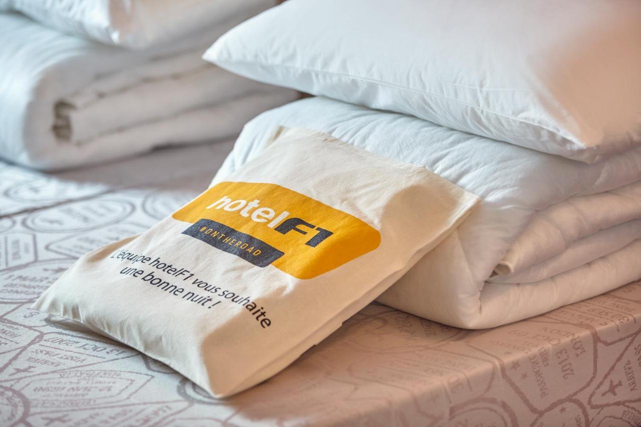 Twin Room with Shared Bathroom