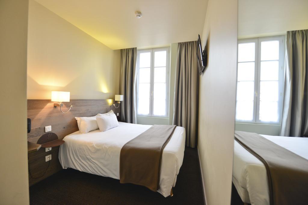 Chambre Double (3ème Étage)