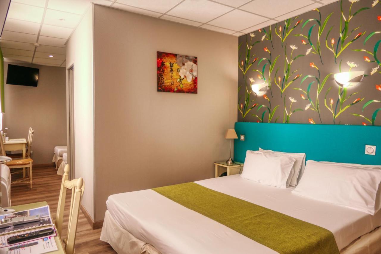 Chambre Quadruple avec Douche