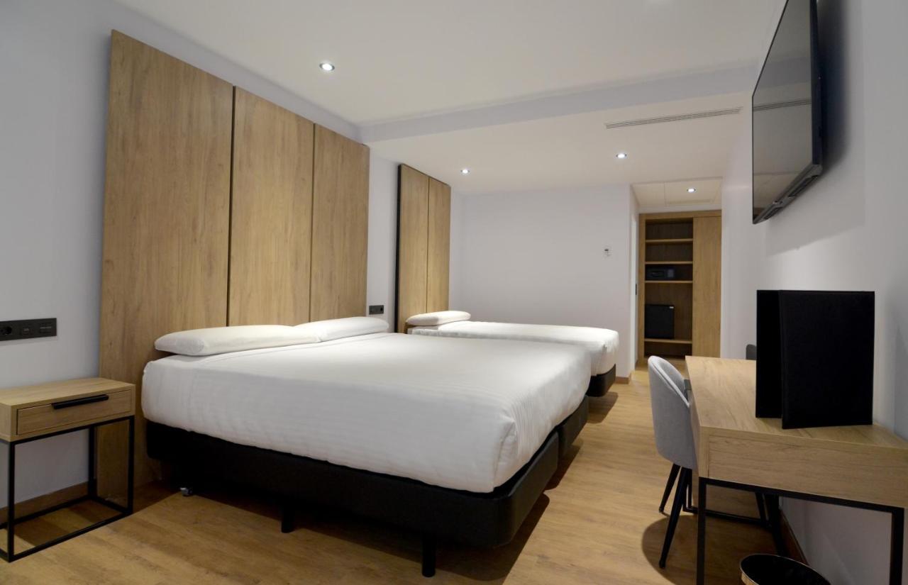 Chambre Lits Jumeaux avec Lit d’Appoint
