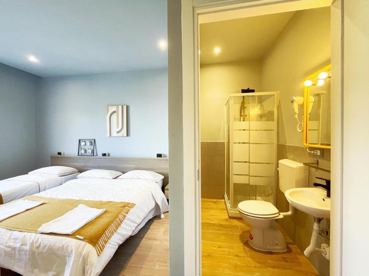 Triple Room Private Bathroom,1146646807:JPEG
