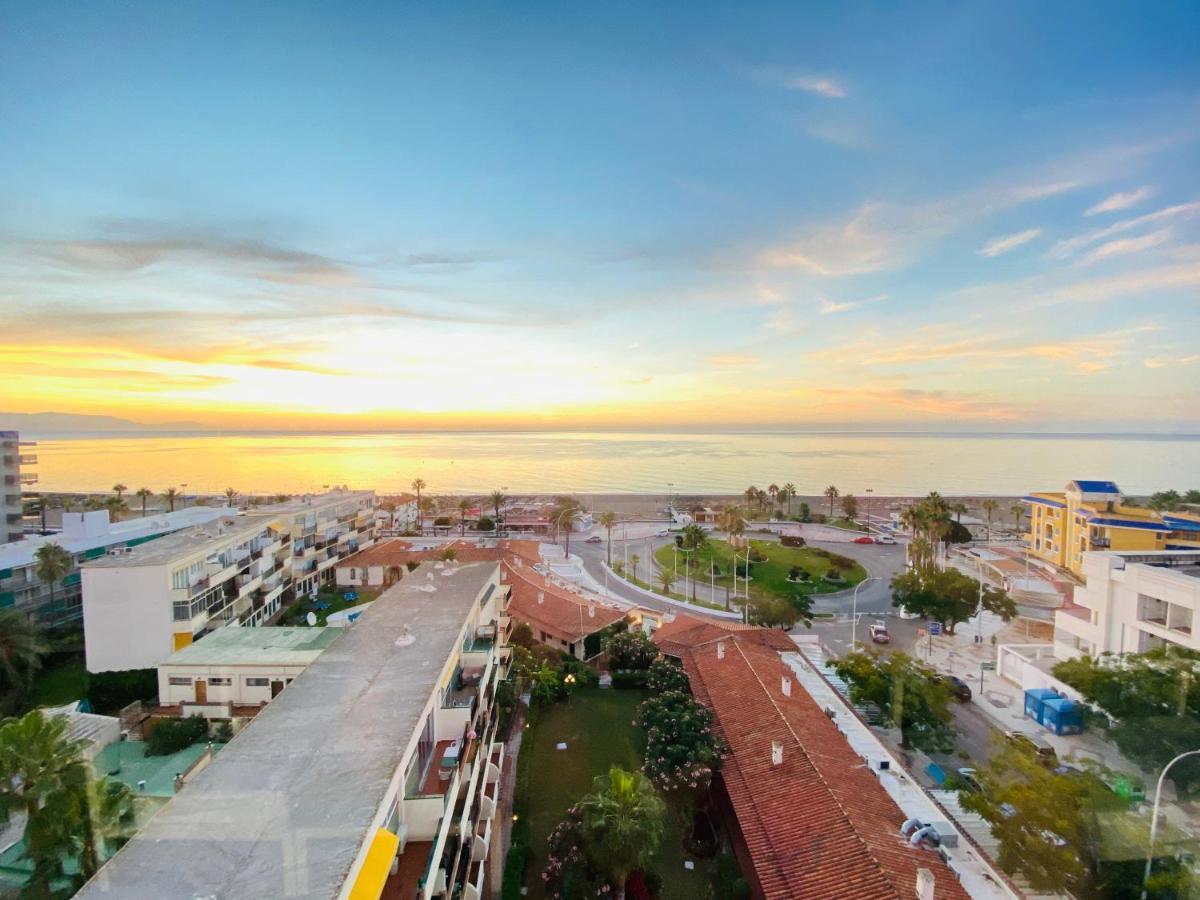 Chambre Lits Jumeaux - Vue Directe sur Mer