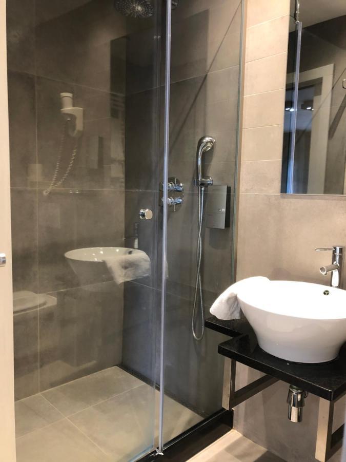 Chambre Lits Jumeaux avec Cuisine