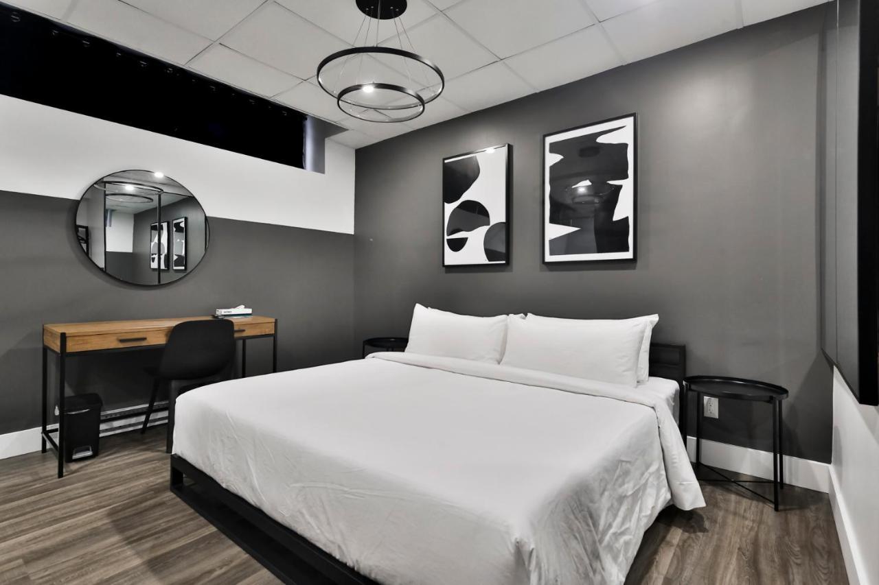 Deluxe Double Room,1178104759:JPEG