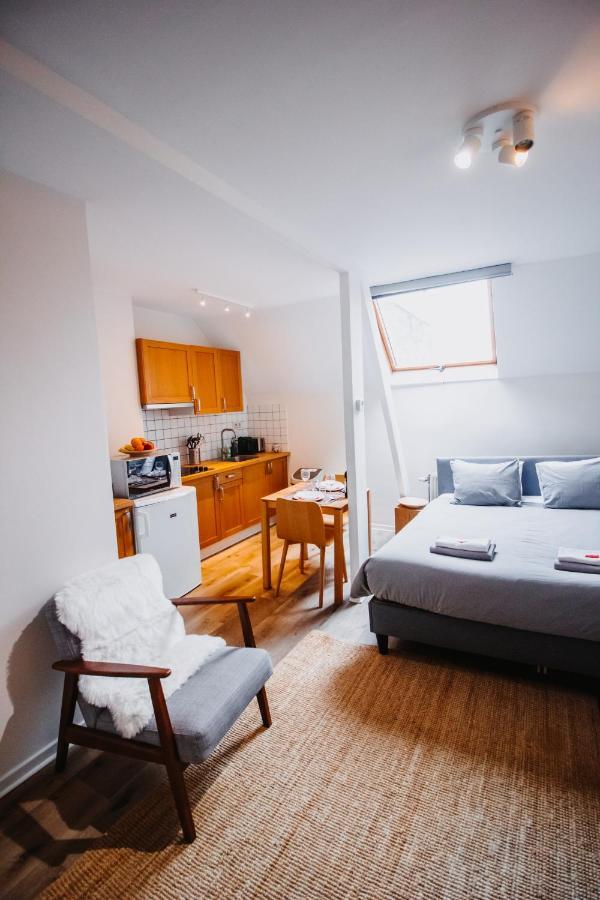 Studio Apartment,1191047686:JPEG