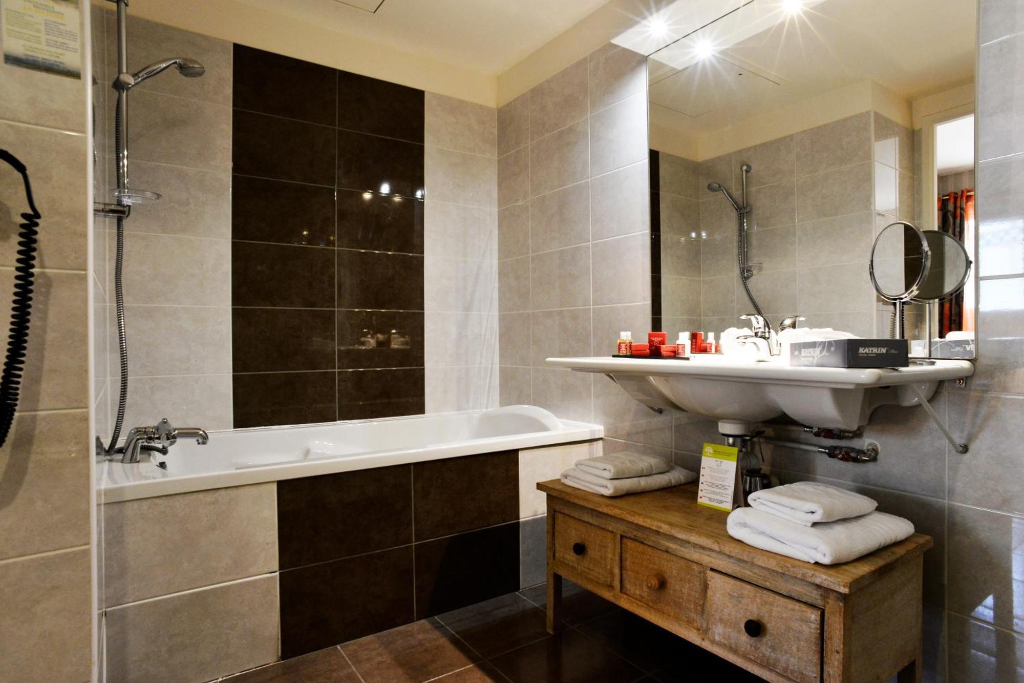 Chambre Supérieure - Rez-de-Chaussée