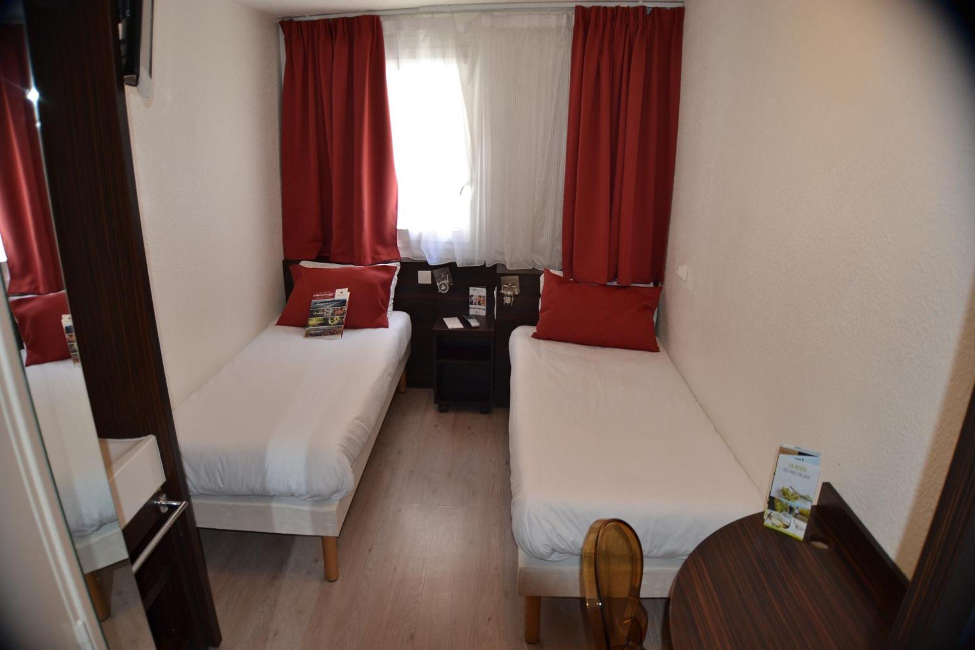Twin Room,1208542099:JPEG