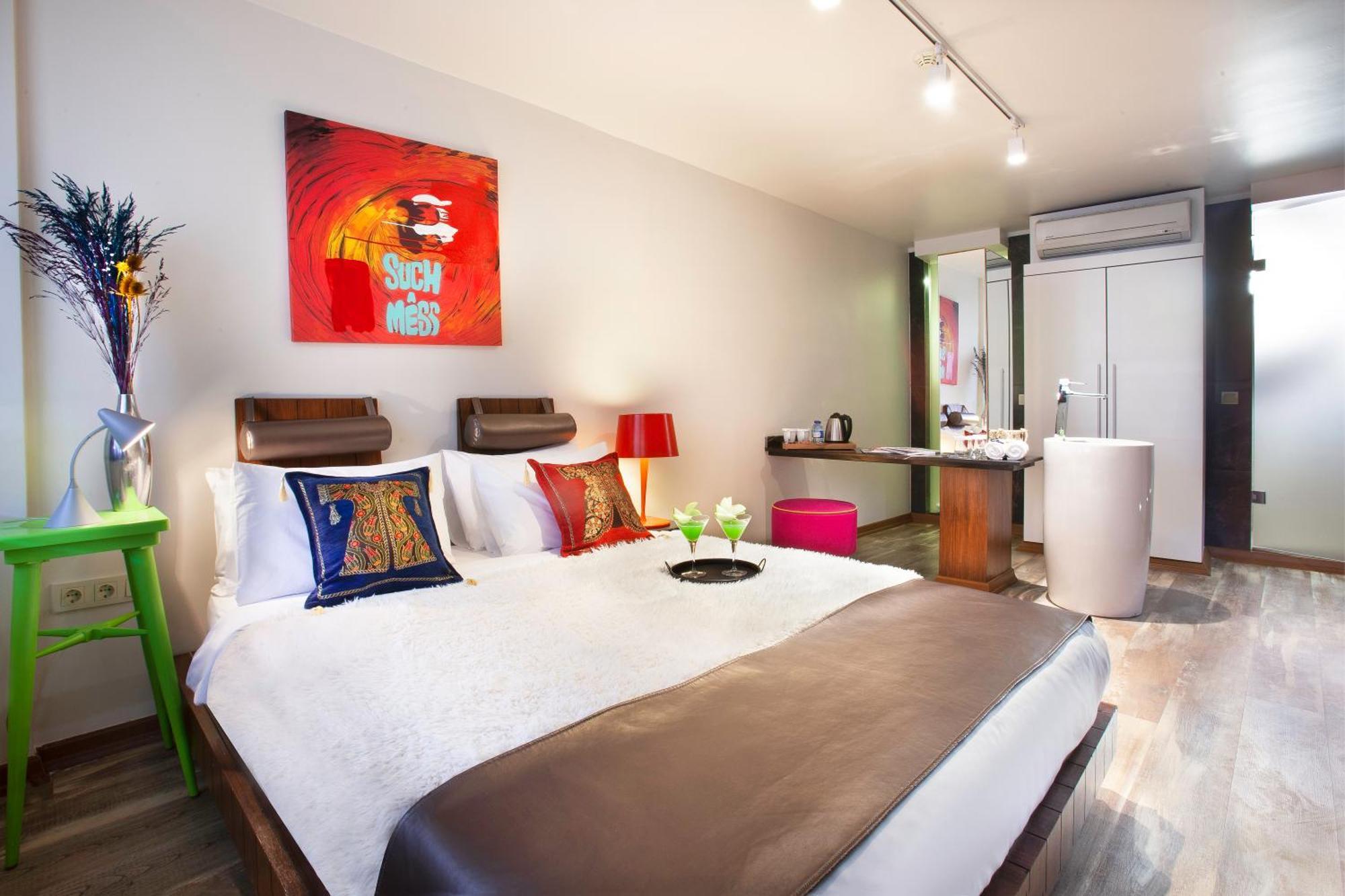 Superior Room,1209896254:JPEG