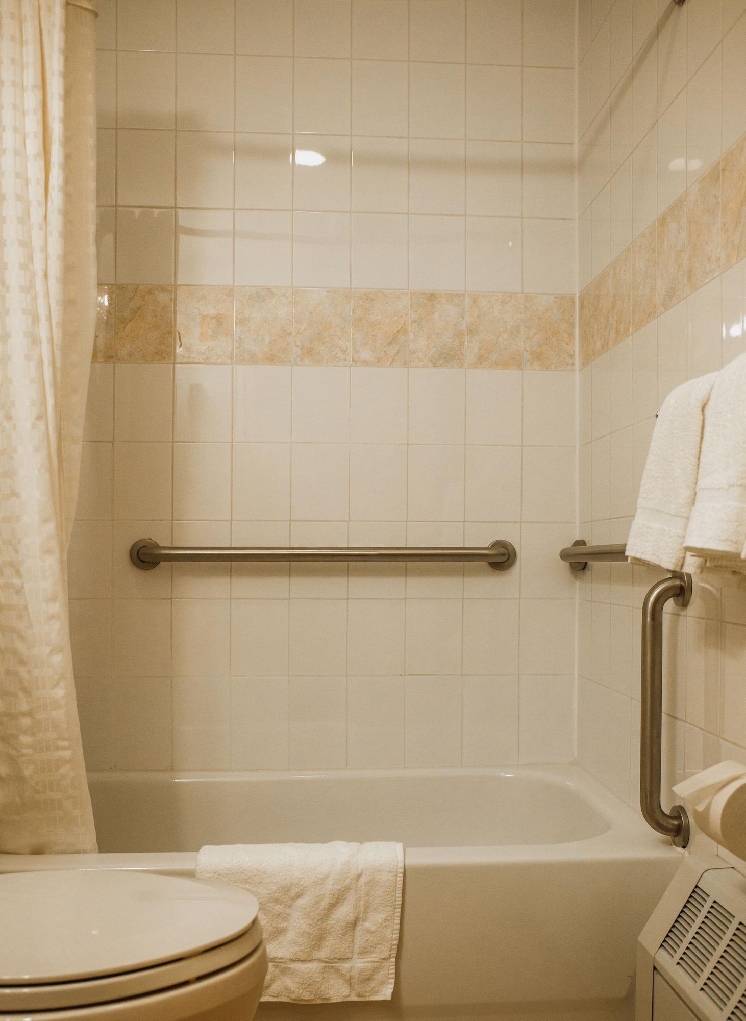 Chambre Double - Accessible aux Personnes à Mobilité Réduite