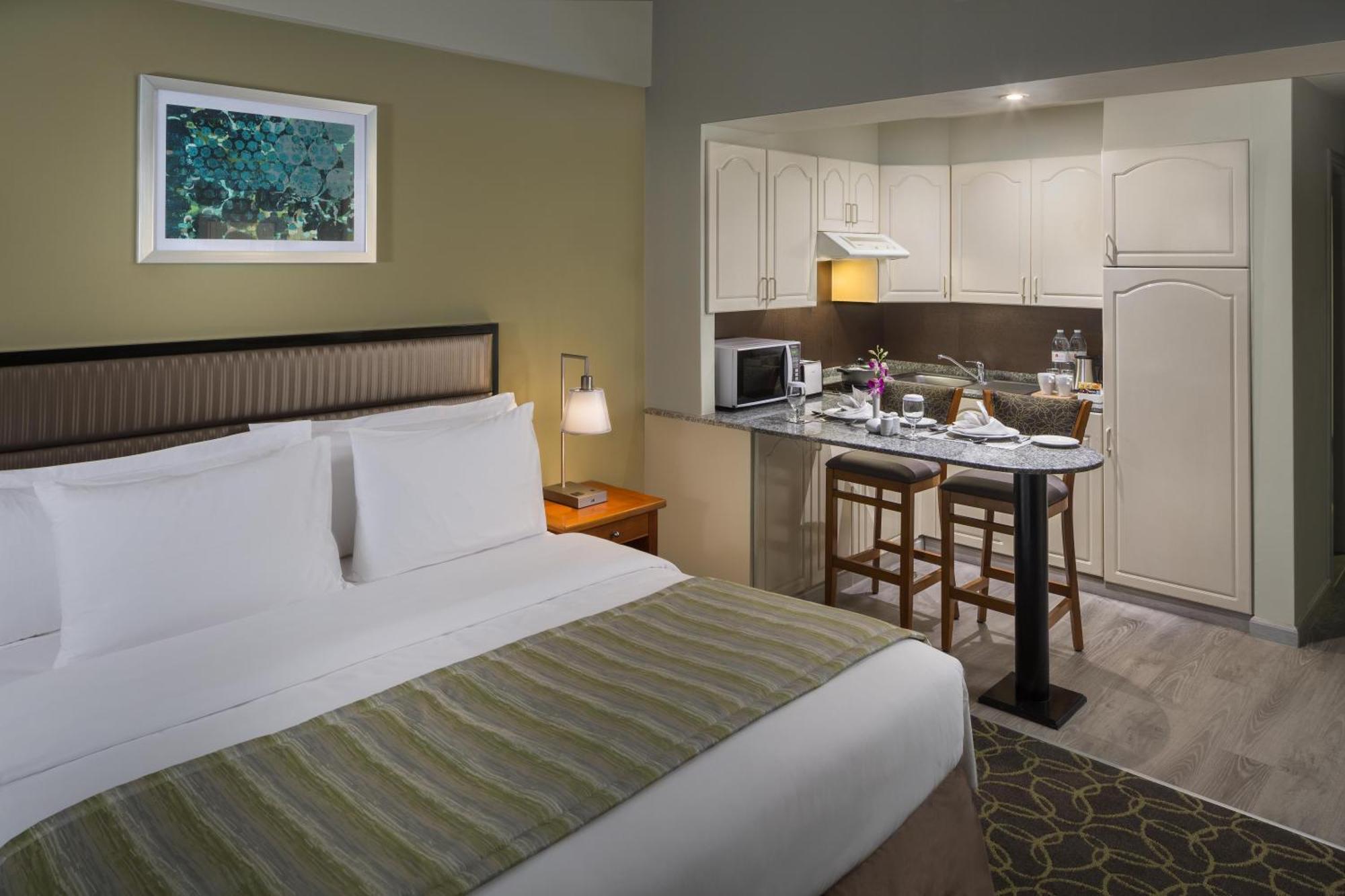 Executive Studio Balcony Guaranteed Early 10am Check Late 5pm Check-Out & on Food Beverages Laundry,706835242:JPEG