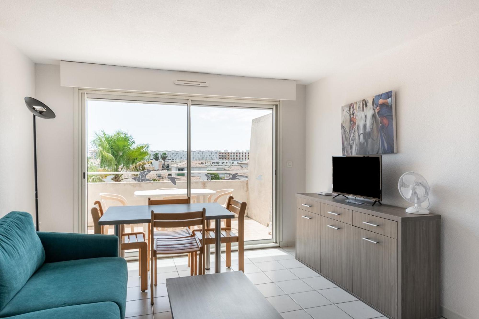 Appartement - Vue sur Piscine - 6 Personnes