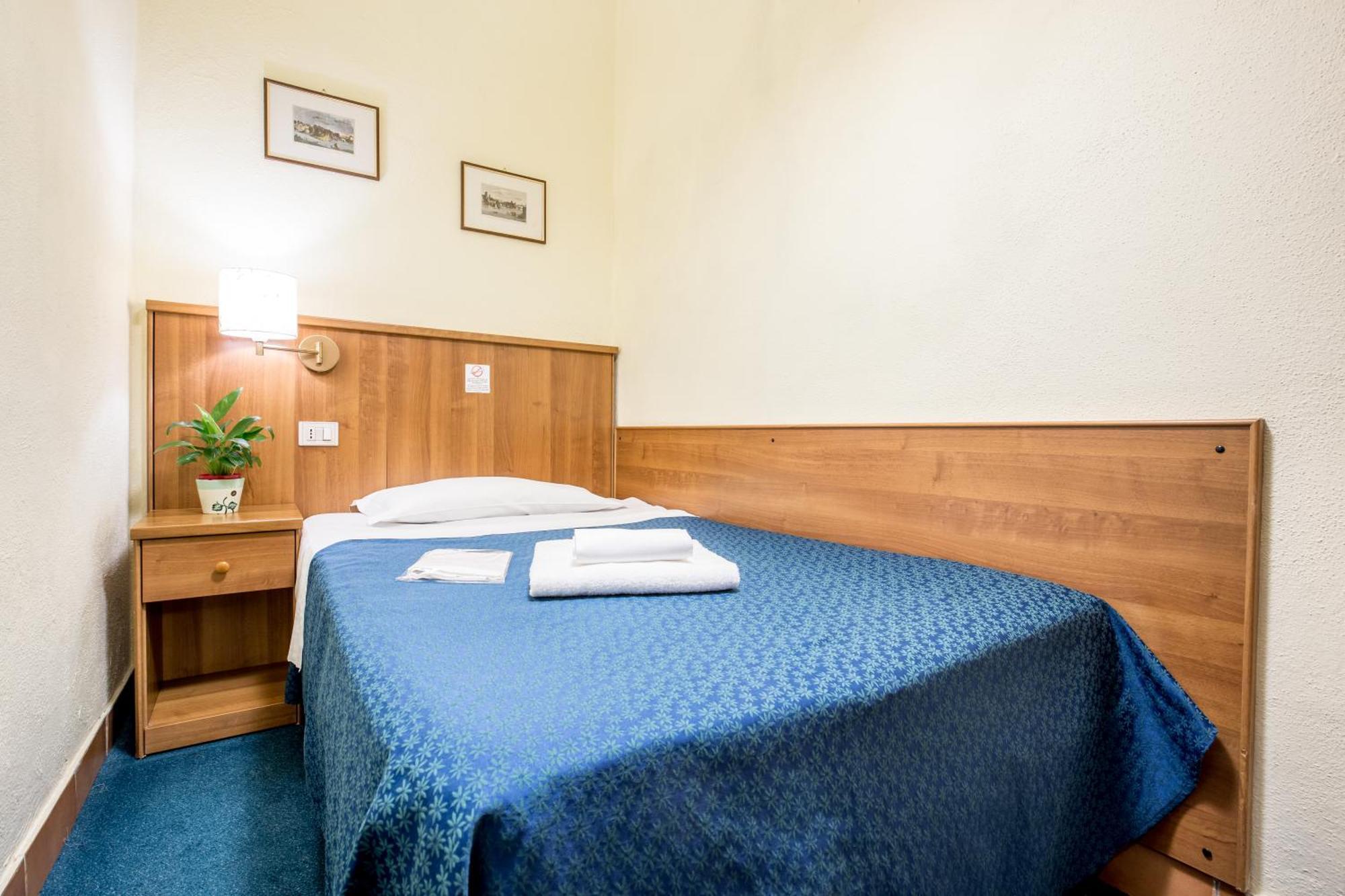 Single Room,1216169914:JPEG