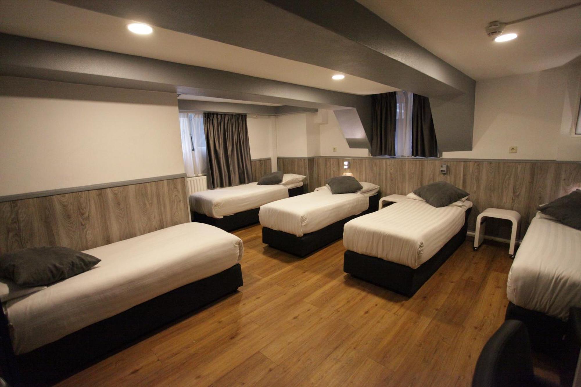 Chambre Familiale