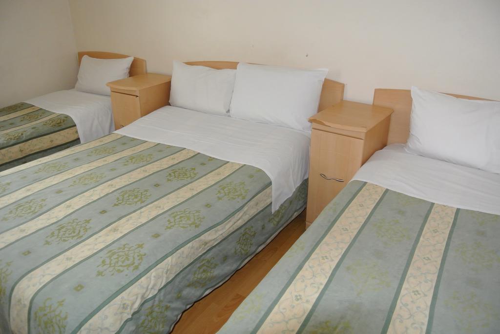 Quadruple Room,709523836:JPEG