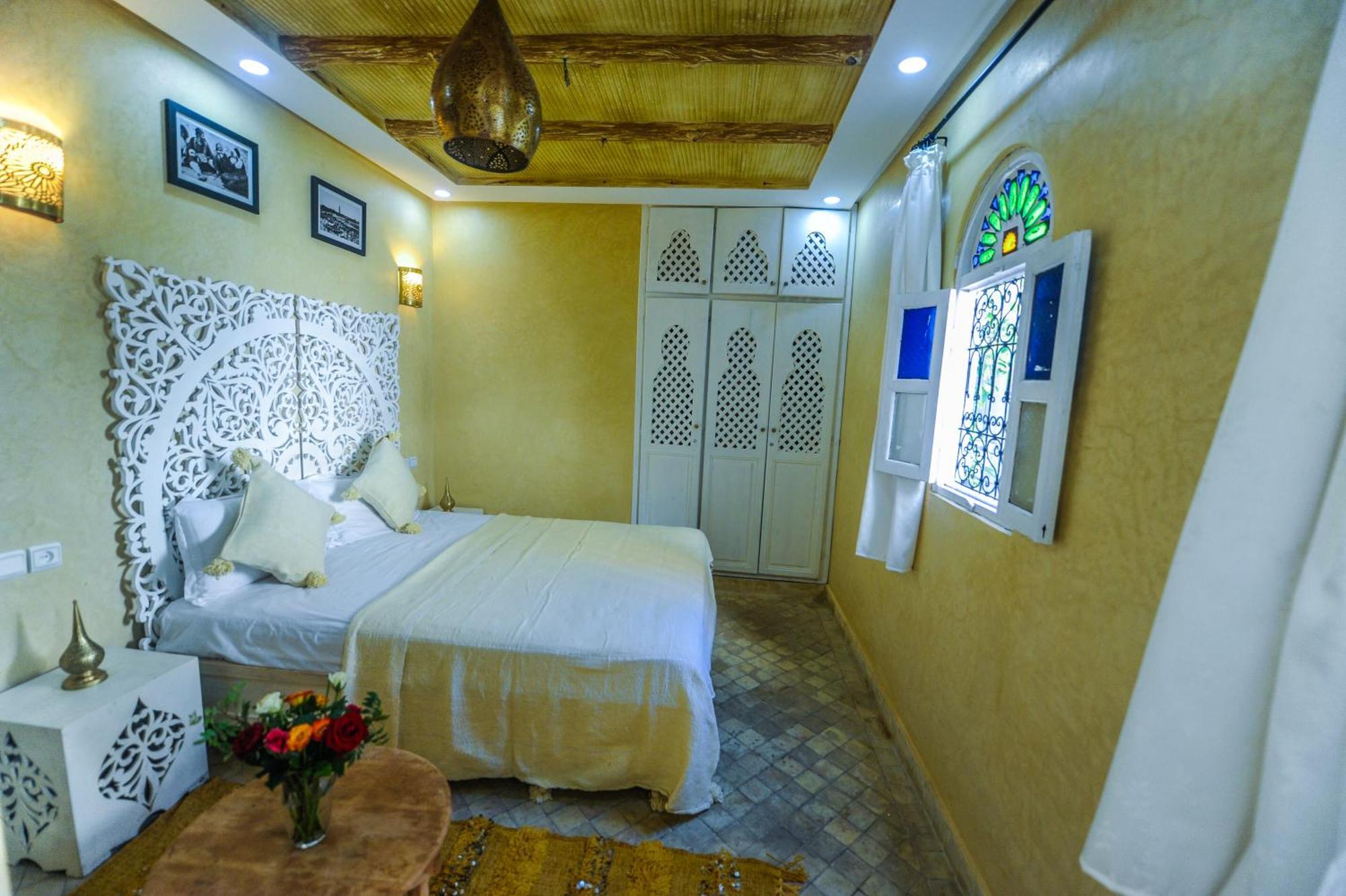 Deluxe Room,1129387179:JPEG