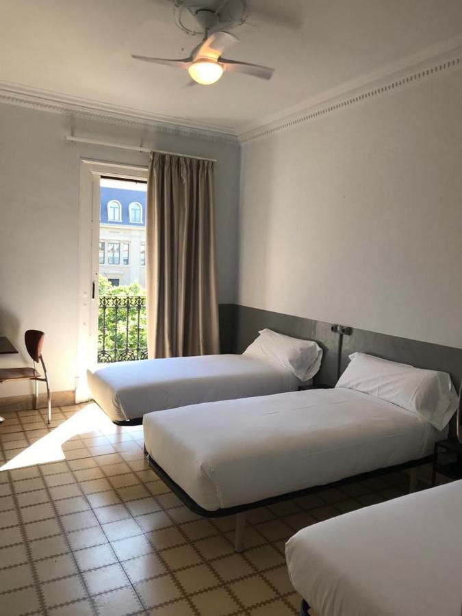 Chambre Triple Économique avec Salle de Bains Commune