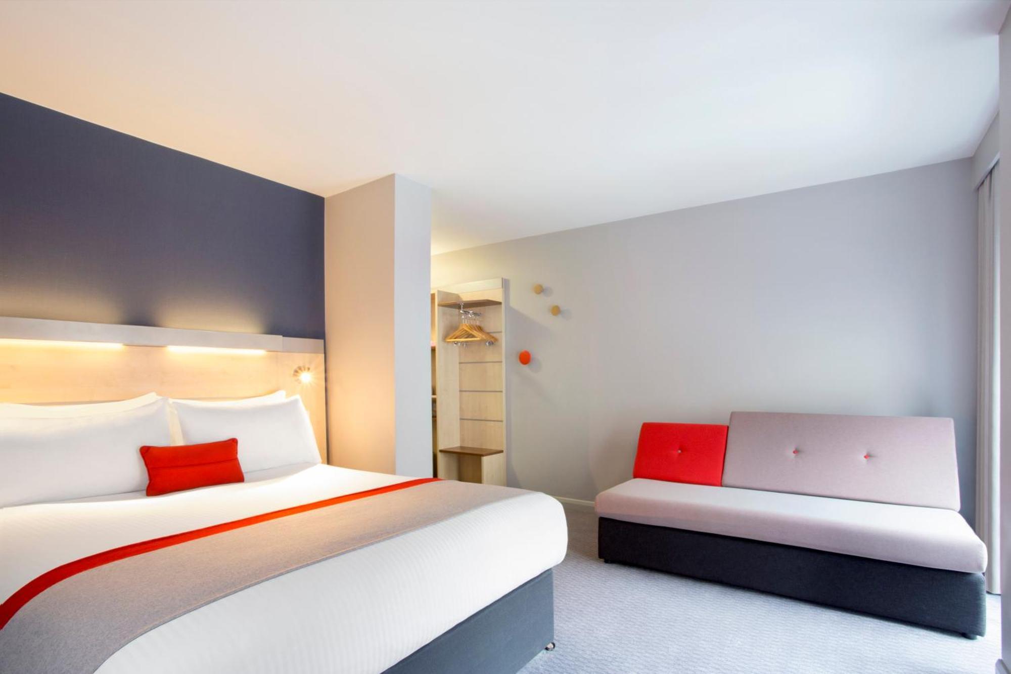 Standard Double Room Single Sofa Bed Hot