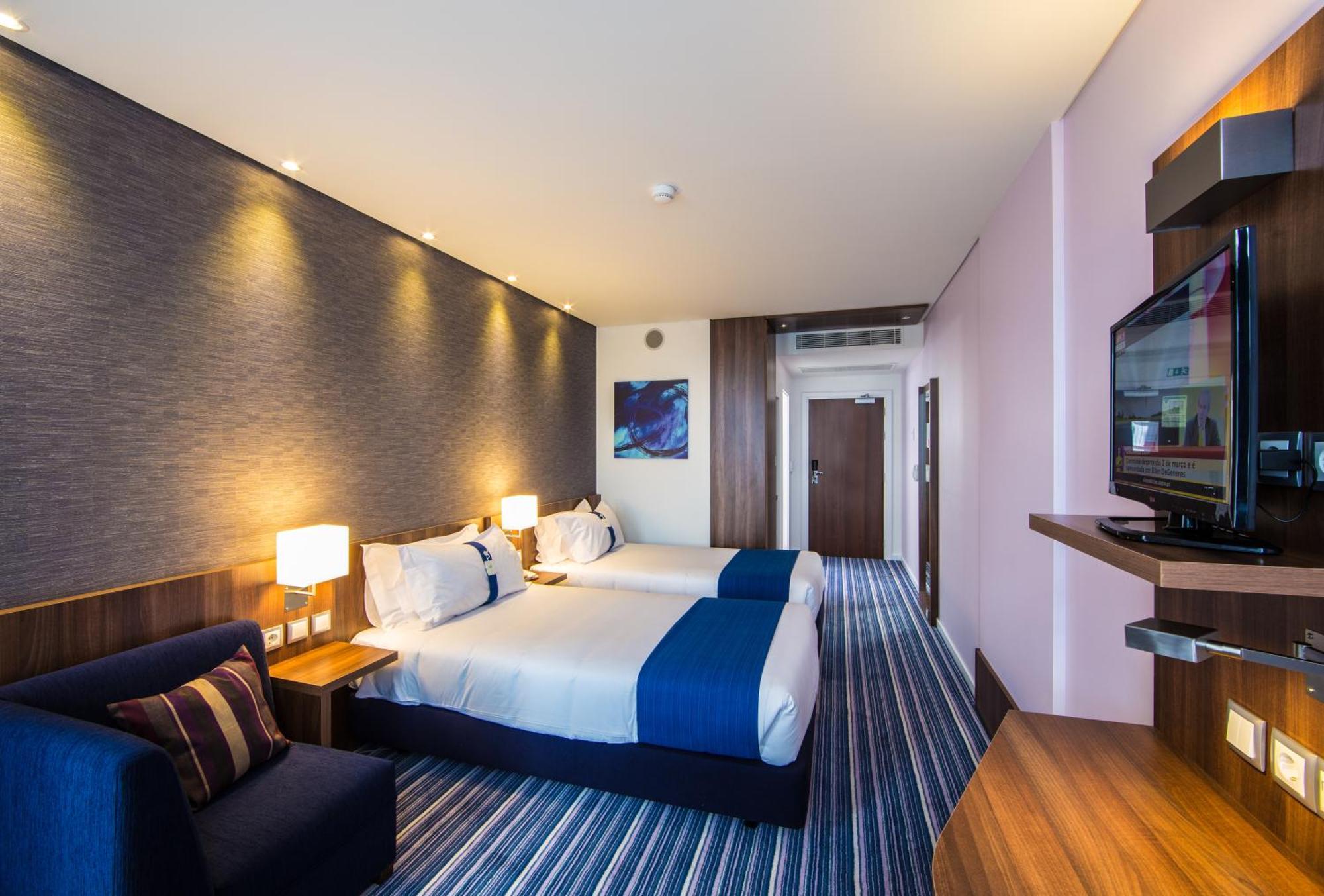 Chambre Lits Jumeaux Standard - Petit-Déjeuner Gratuit