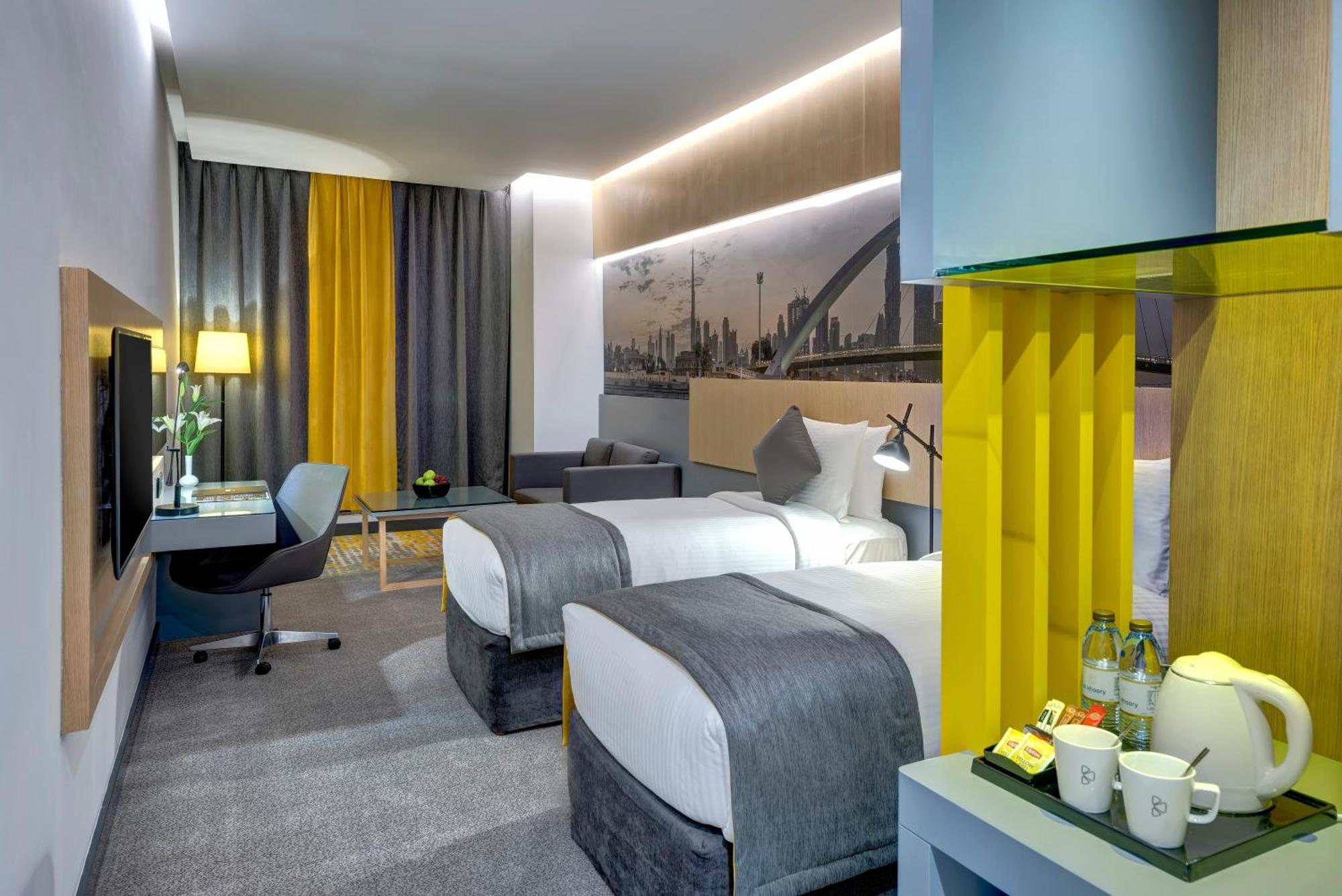 Skyline Room,1275097141:JPEG