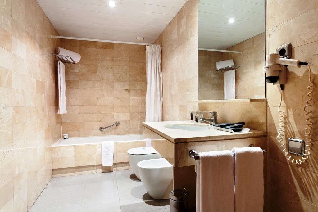 Chambre Double ou Lits Jumeaux