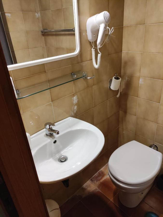 Queen Room,1301078155:JPEG