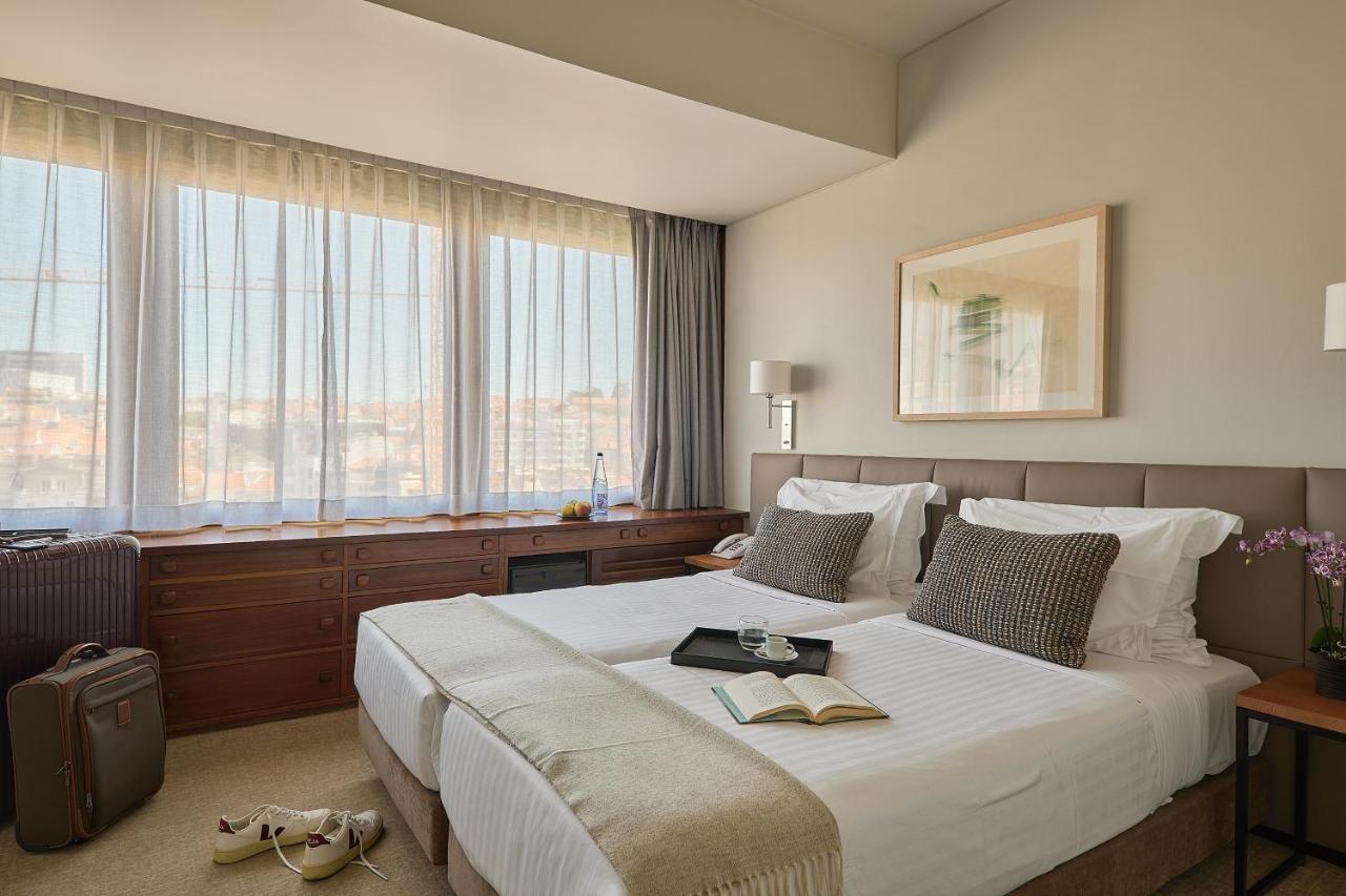 Superior Double or Twin Room,1516452106:JPEG