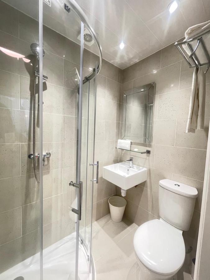 Chambre Familiale Supérieure (6 Personnes)