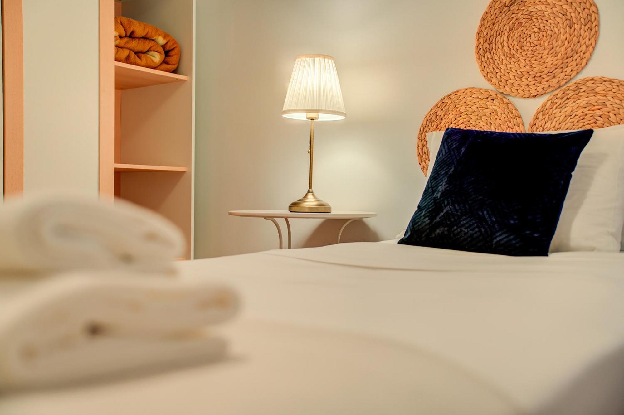 Chambre Simple avec Salle de Bains Commune