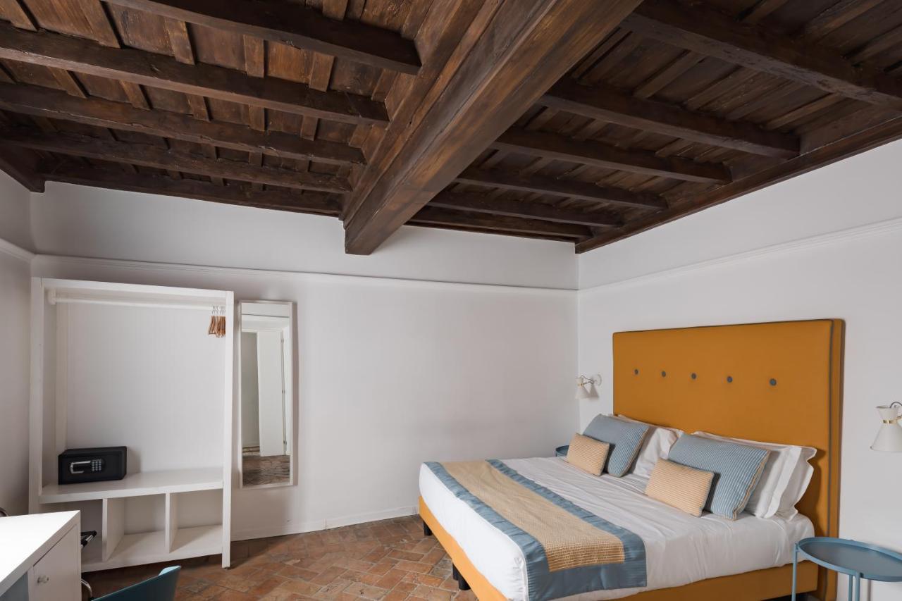 Double Room,1363675994:JPEG