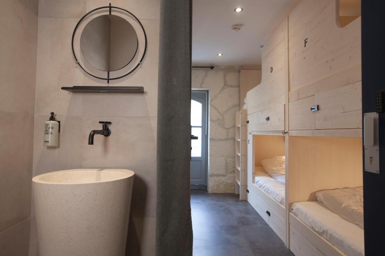 Lit dans Dortoir Mixte de 8 Lits