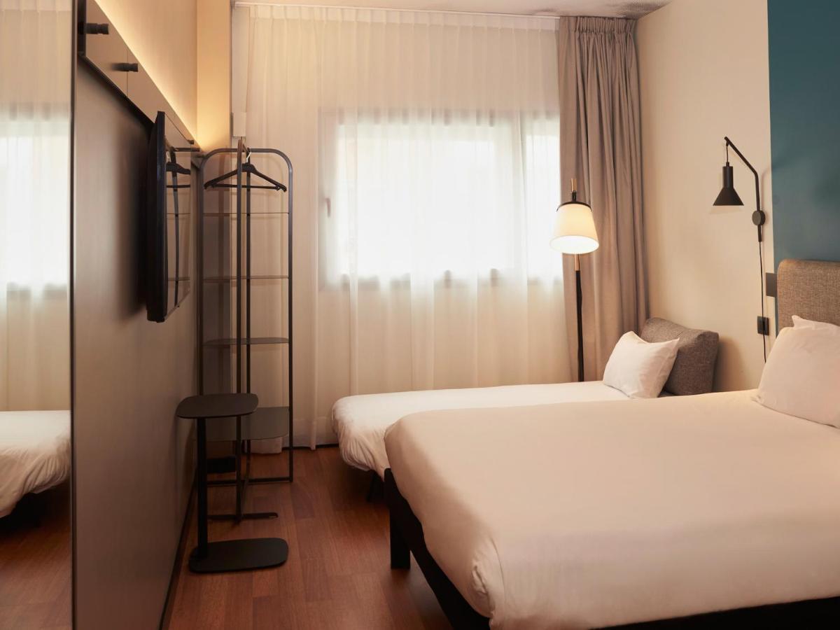 Chambre Double avec Lit d'Appoint