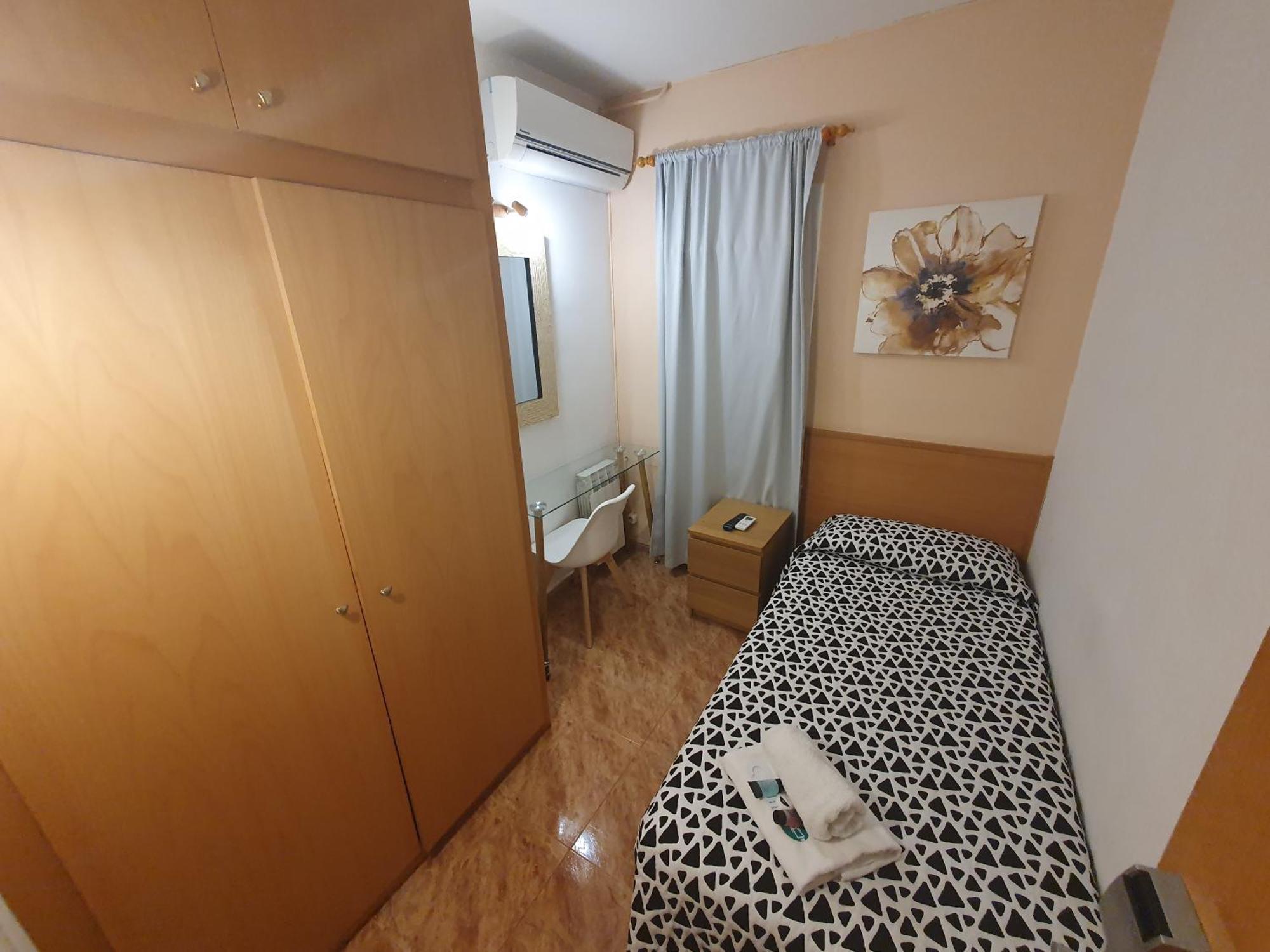 Single Room,1704930871:JPEG