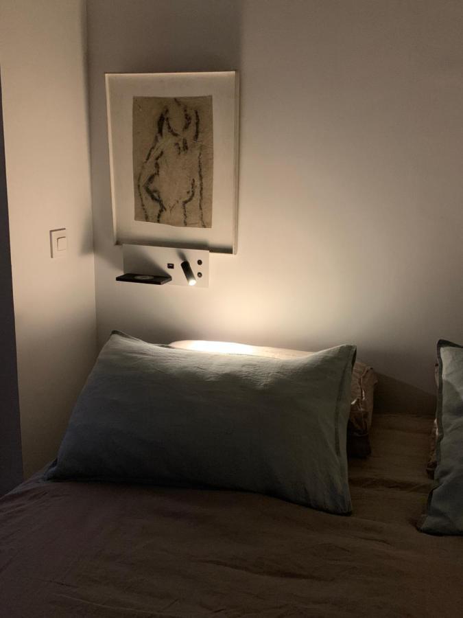 Double Room,1465102933:JPEG