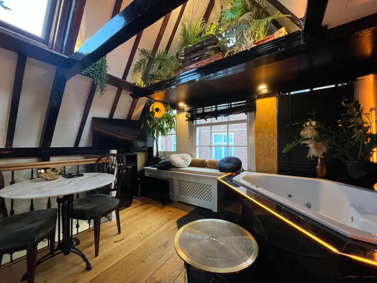 Chambre Lit King-Size avec Baignoire Spa