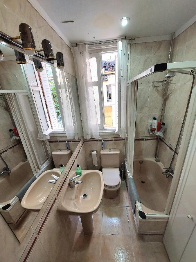 Chambre Triple avec Salle de Bains Commune
