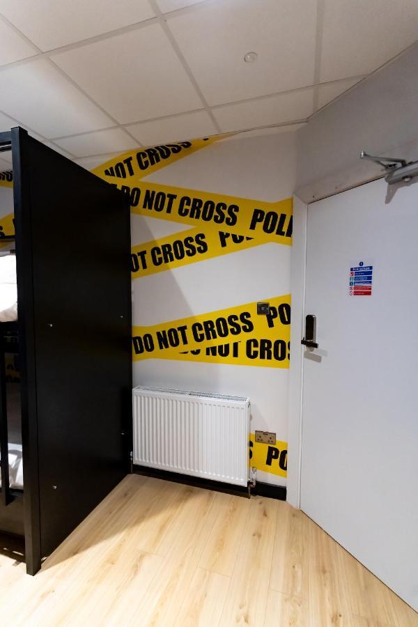 Lit dans Dortoir pour Femmes de 6 Lits