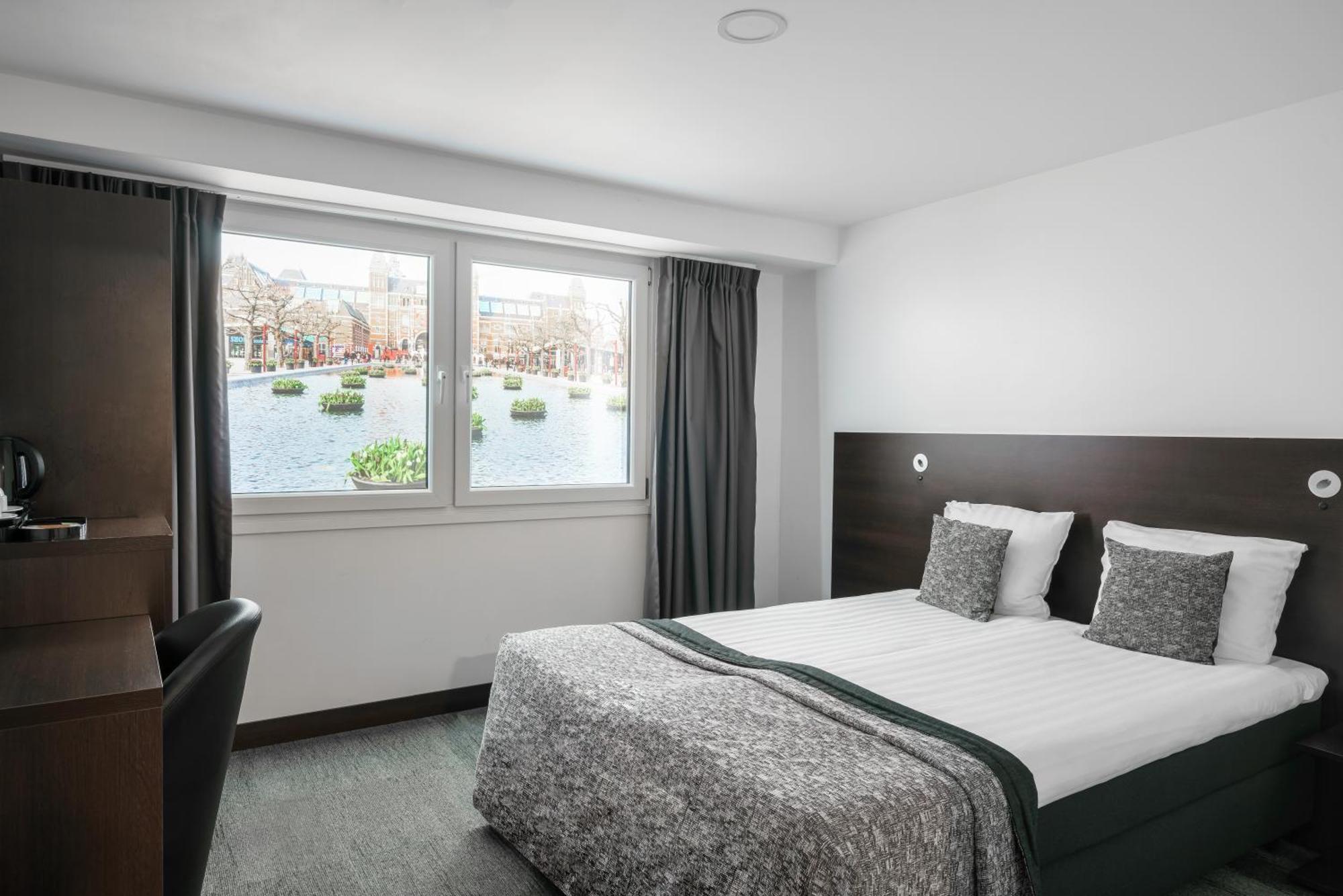 Chambre Double - Sous-Sol - Sans Fenêtre