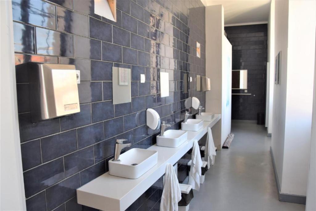 Chambre Triple avec Salle de Bains Commune