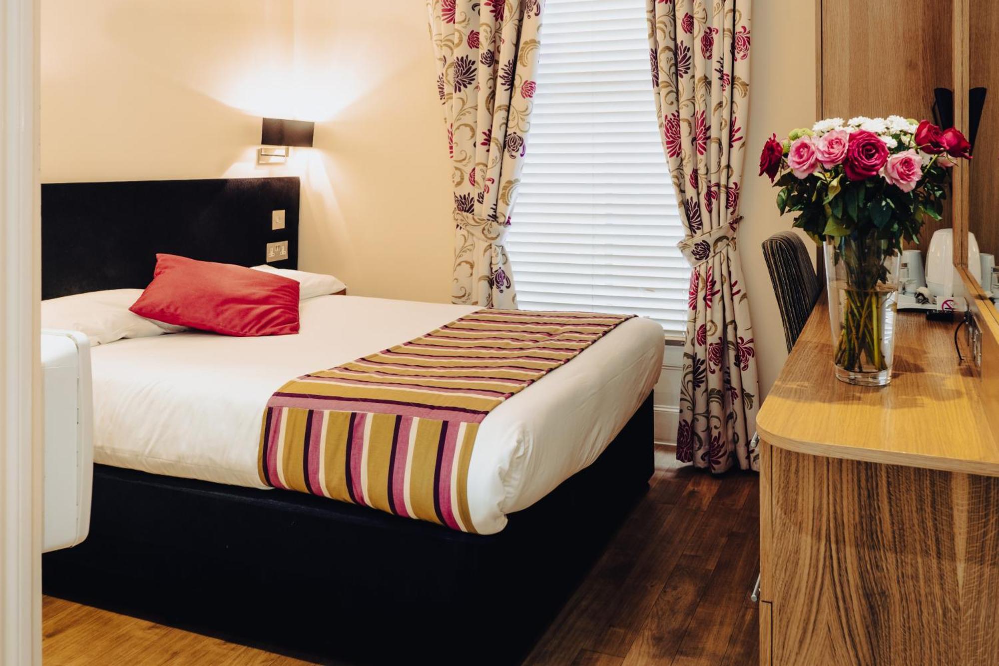 Standard Double Room,1529795956:JPEG