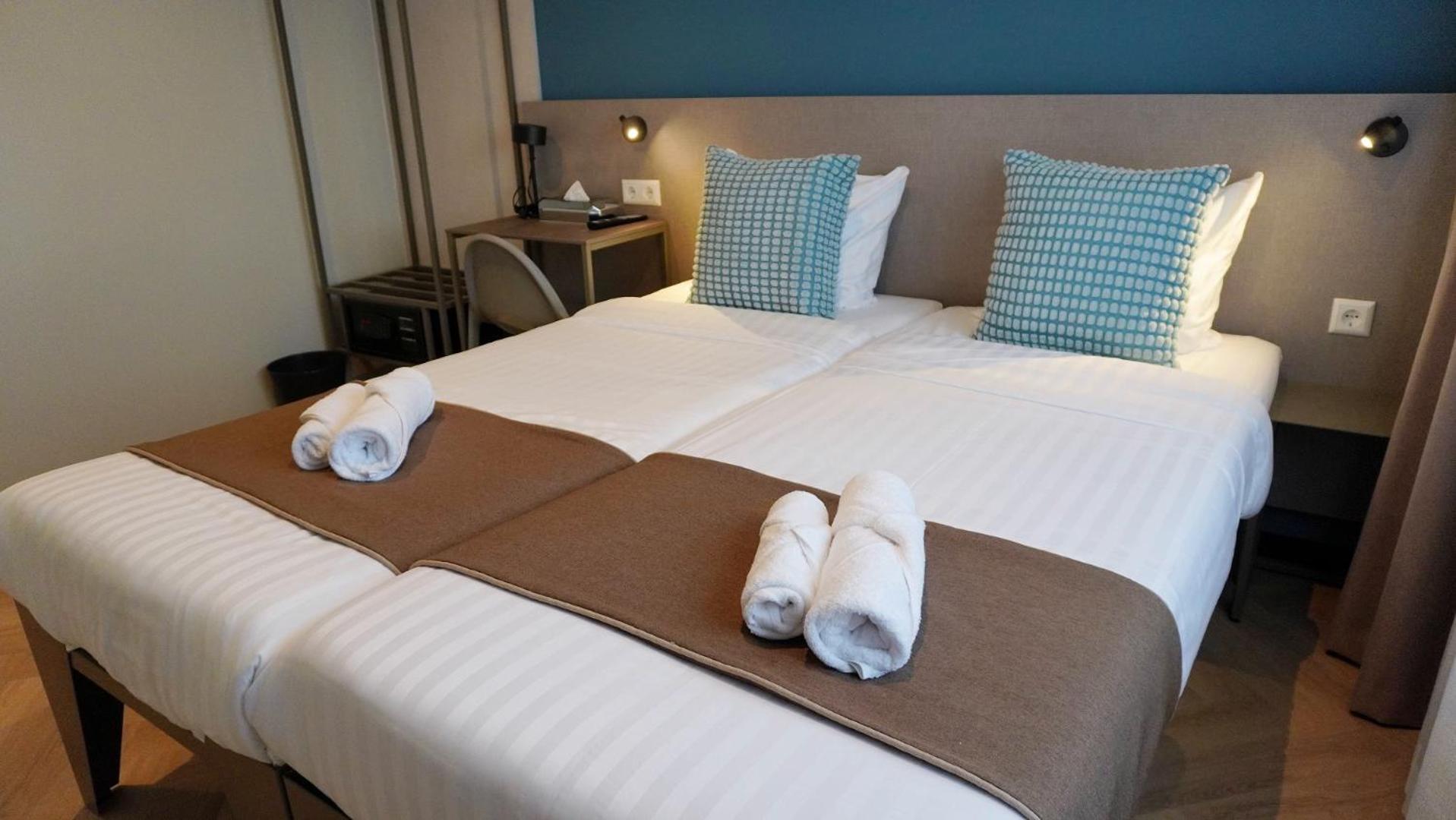 Chambre Lits Jumeaux Spacieuse