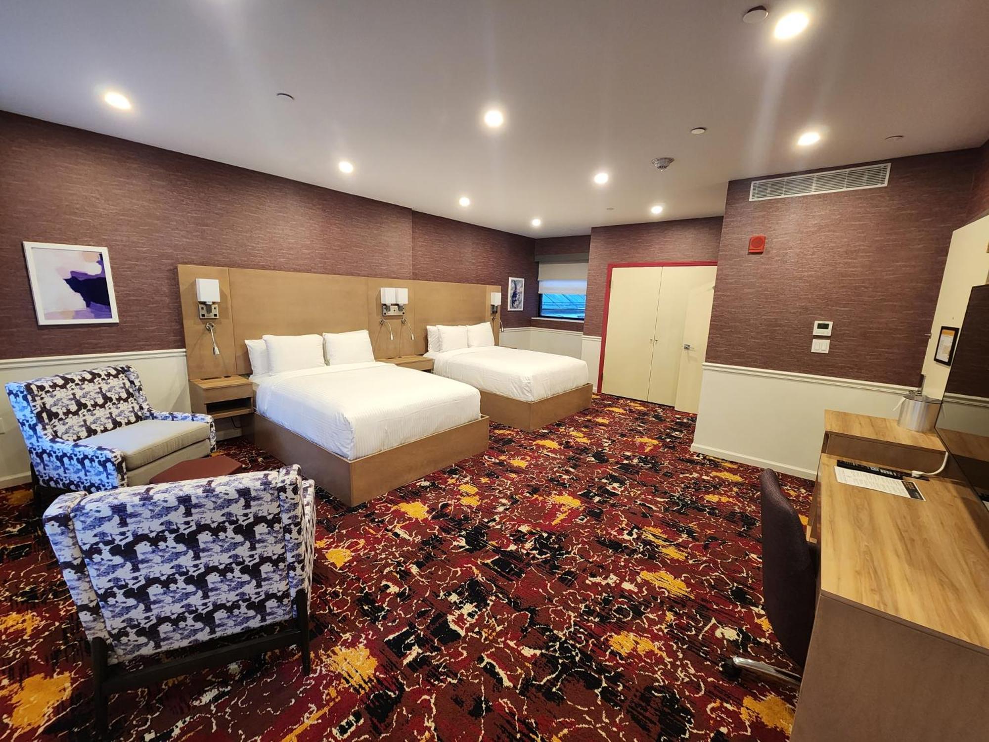 Suite 1 Chambre avec 2 Lits Queen-Size - Vue sur Ville