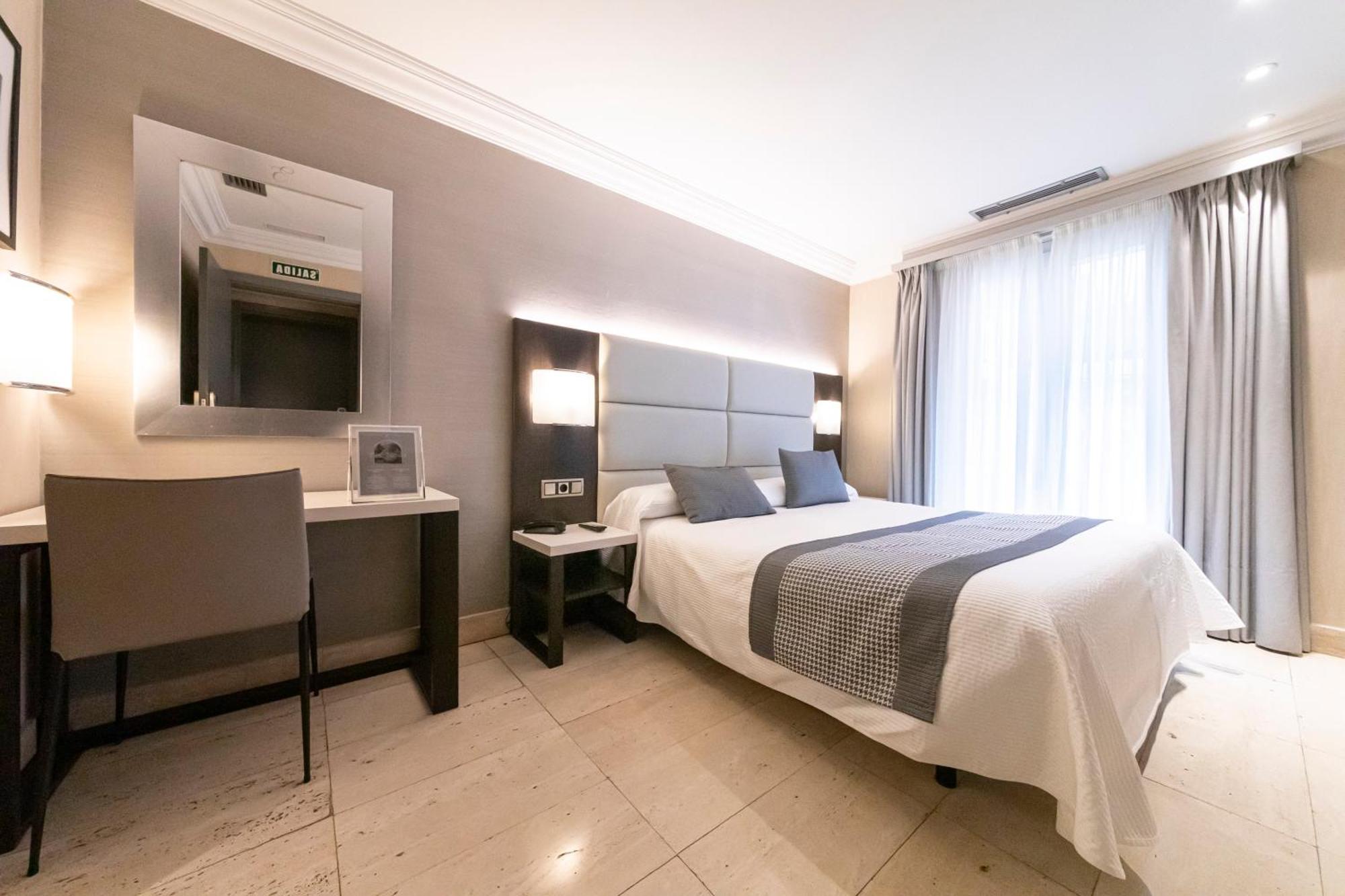 Double or Twin Room Balcony,1542631099:JPEG